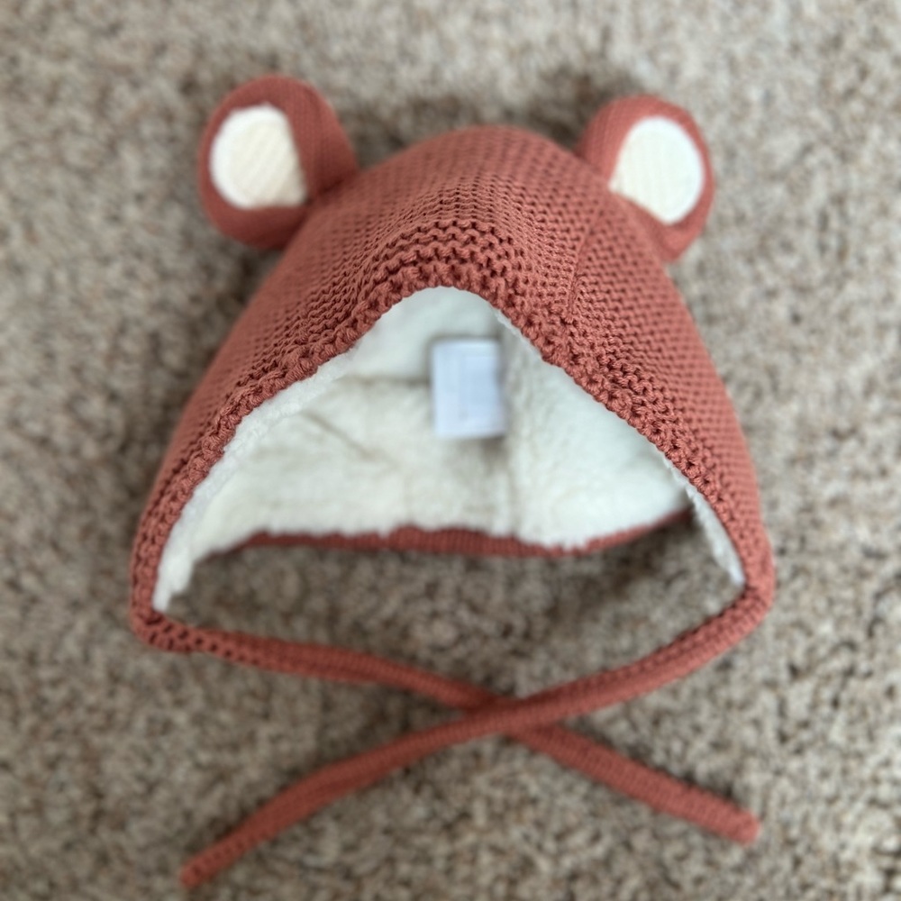 NWOT Hanna Andersson cozy fur lined knit hat🦊